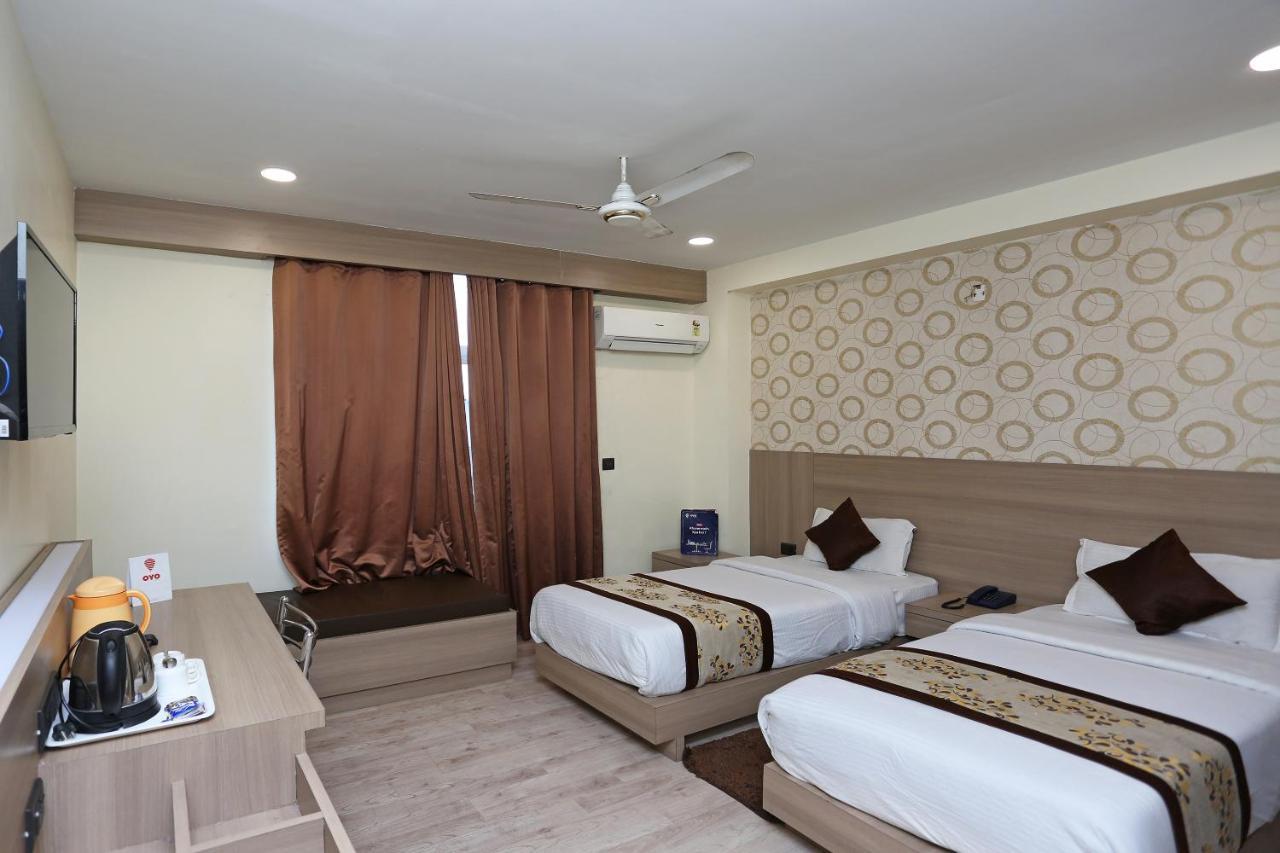 Capital O 5663 Gs Inn Chinhat Luaran gambar